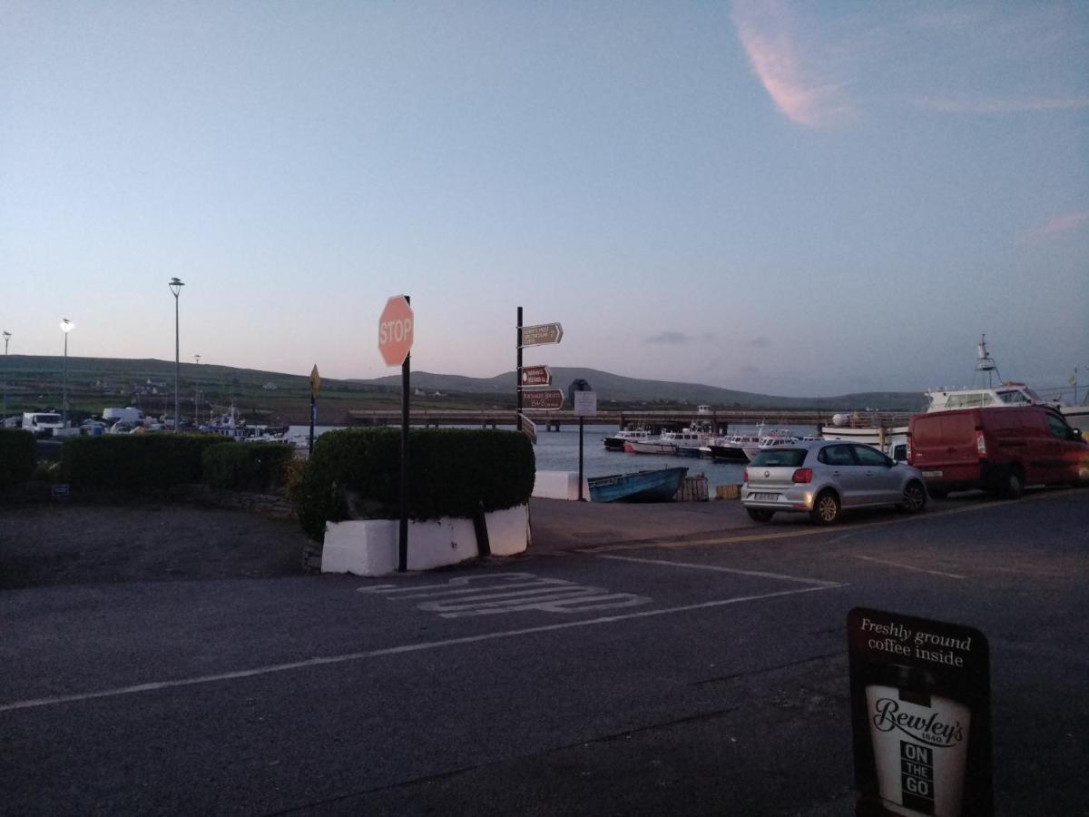 The Ferry Boat Hotel Portmagee Exterior foto